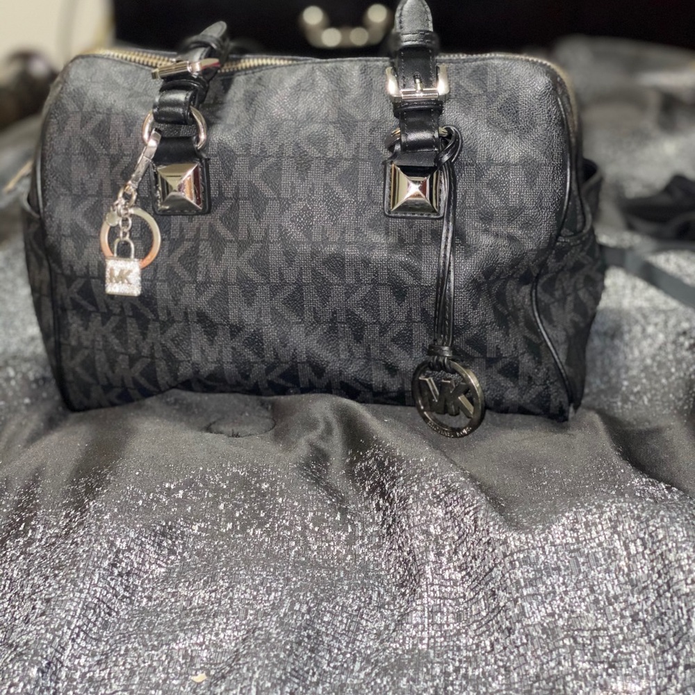 Black Michael Kors handbag